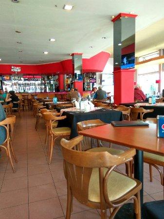 Bar Ideal